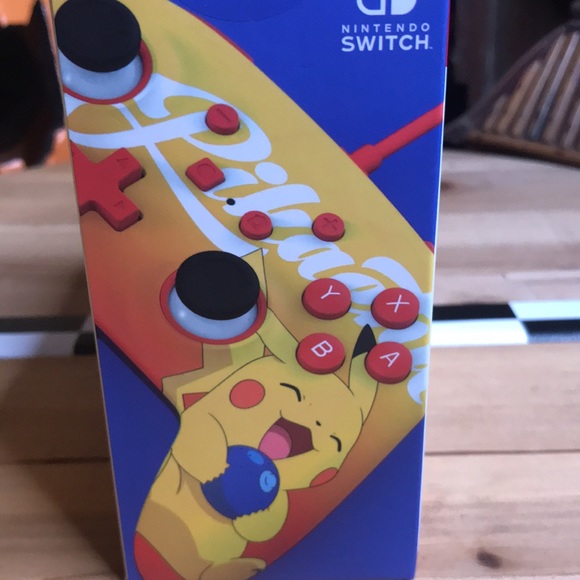 Enhanced Wired Controller for Nintendo Switch - Pokémon: Oran Berry Pikachu - Picture 14 of 16